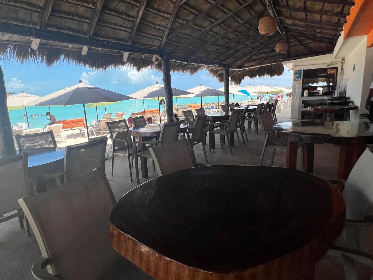 איסלה מוחרס Cuxos Hotel Beachfront מראה חיצוני תמונה