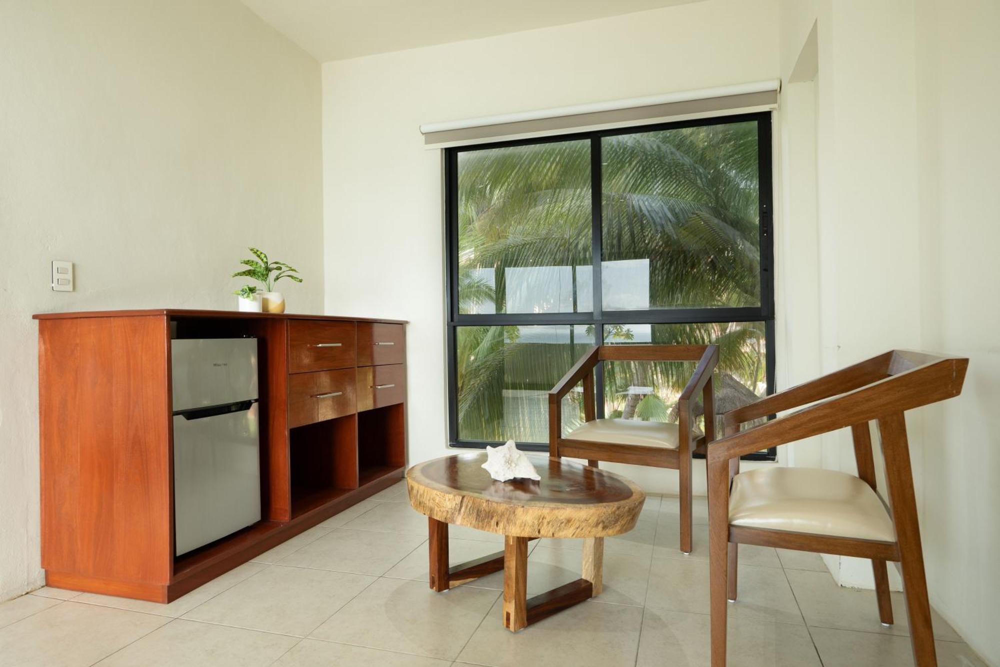 איסלה מוחרס Cuxos Hotel Beachfront מראה חיצוני תמונה