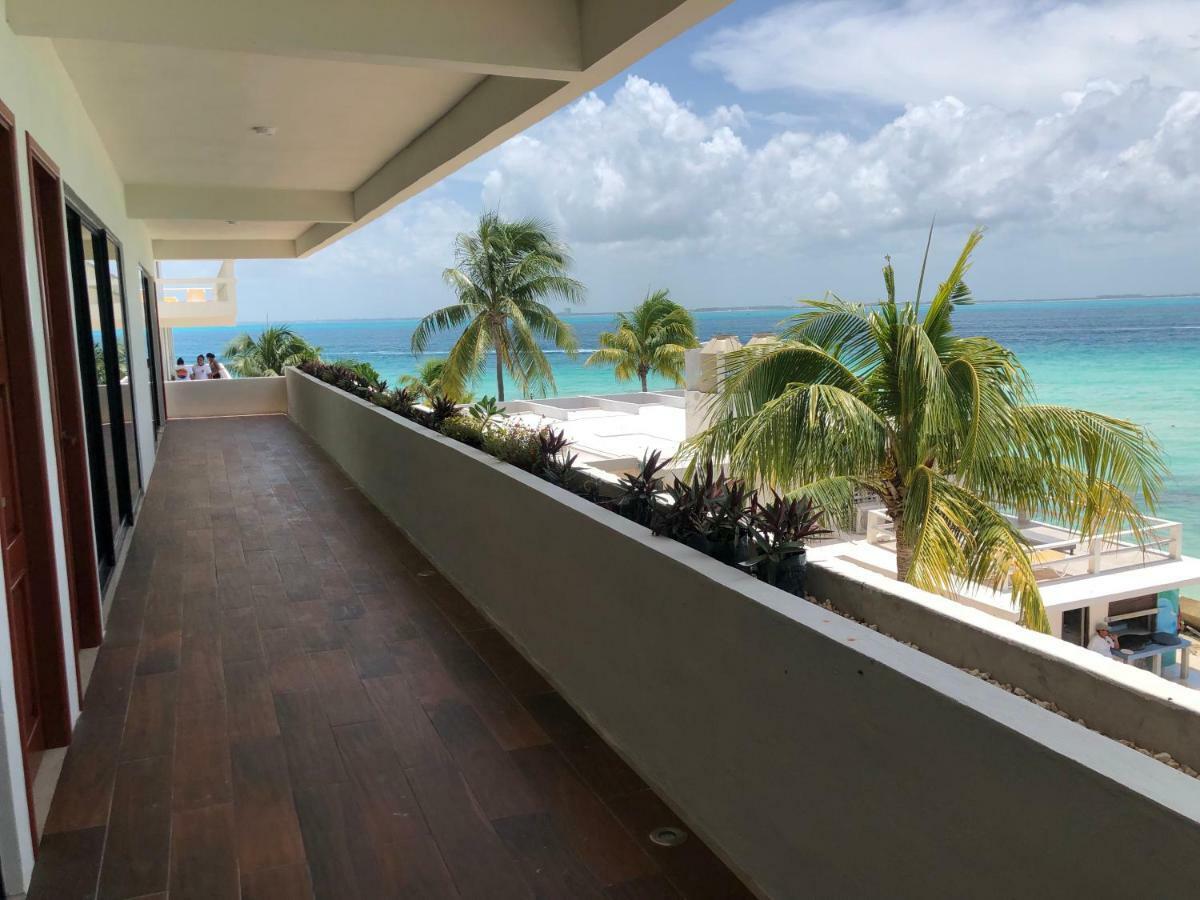 איסלה מוחרס Cuxos Hotel Beachfront מראה חיצוני תמונה
